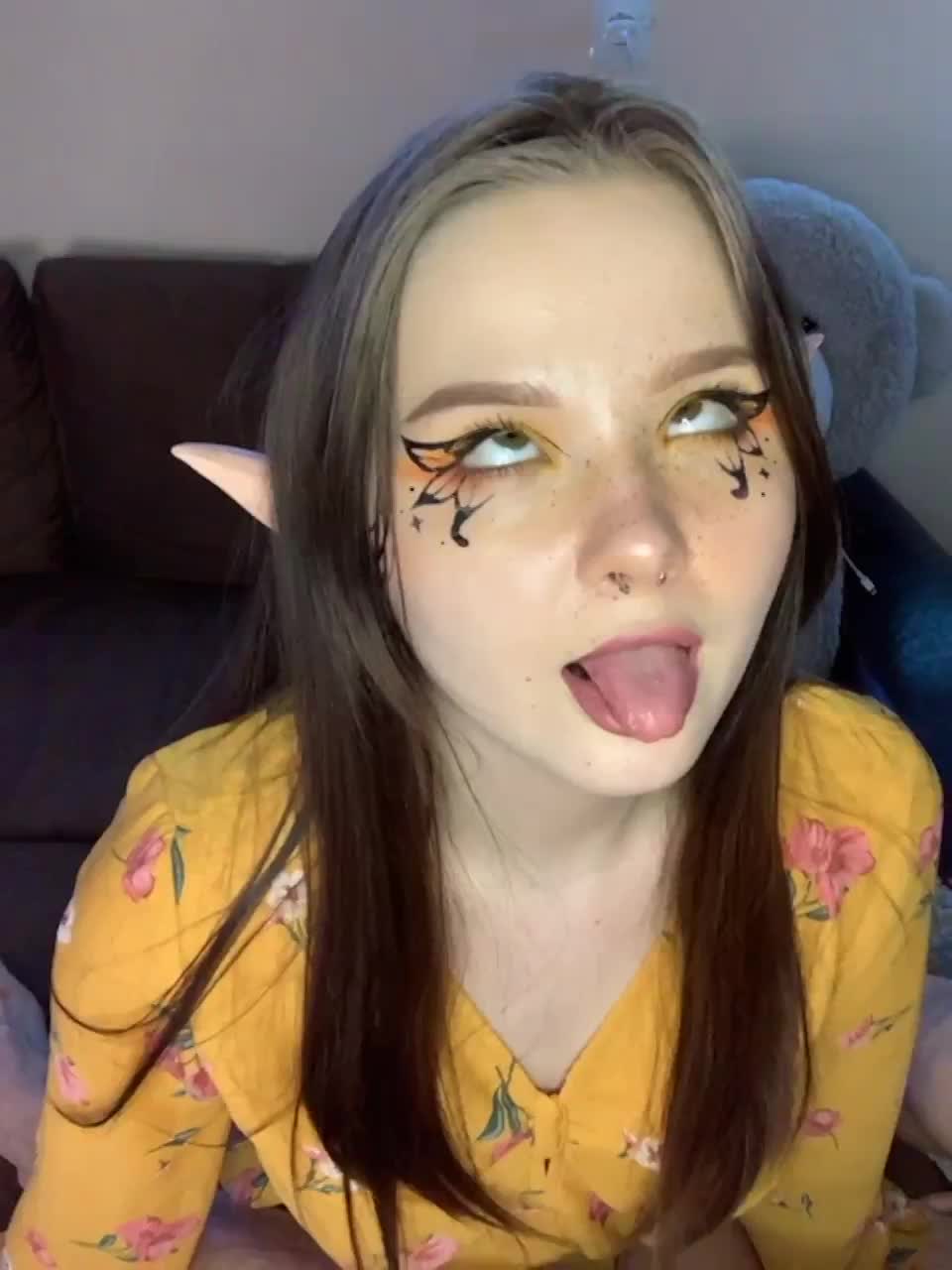 View or download file cute_popkins on 2023-02-15 from bongacams