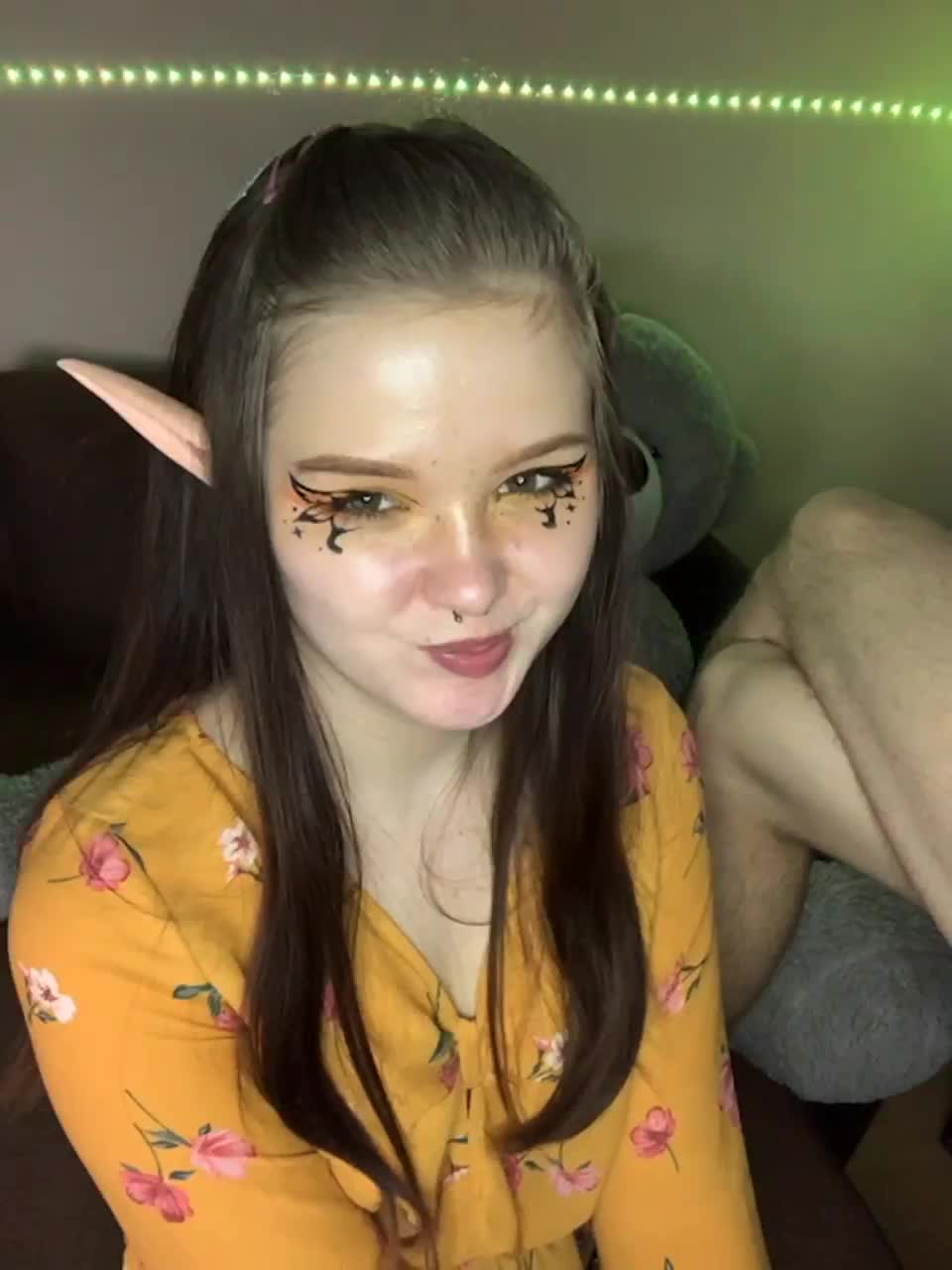 View or download file cute_popkins on 2023-02-15 from bongacams