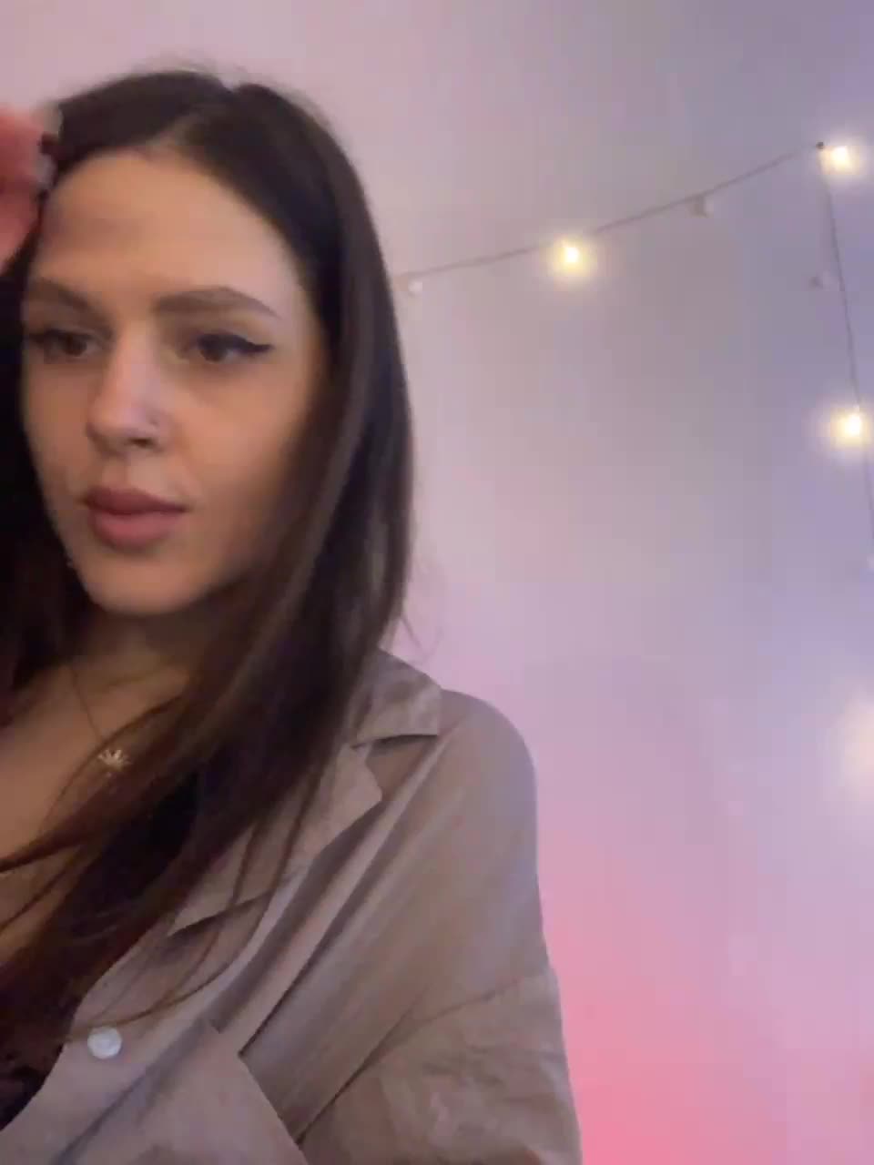 View or download file shawty420 on 2023-02-15 from bongacams