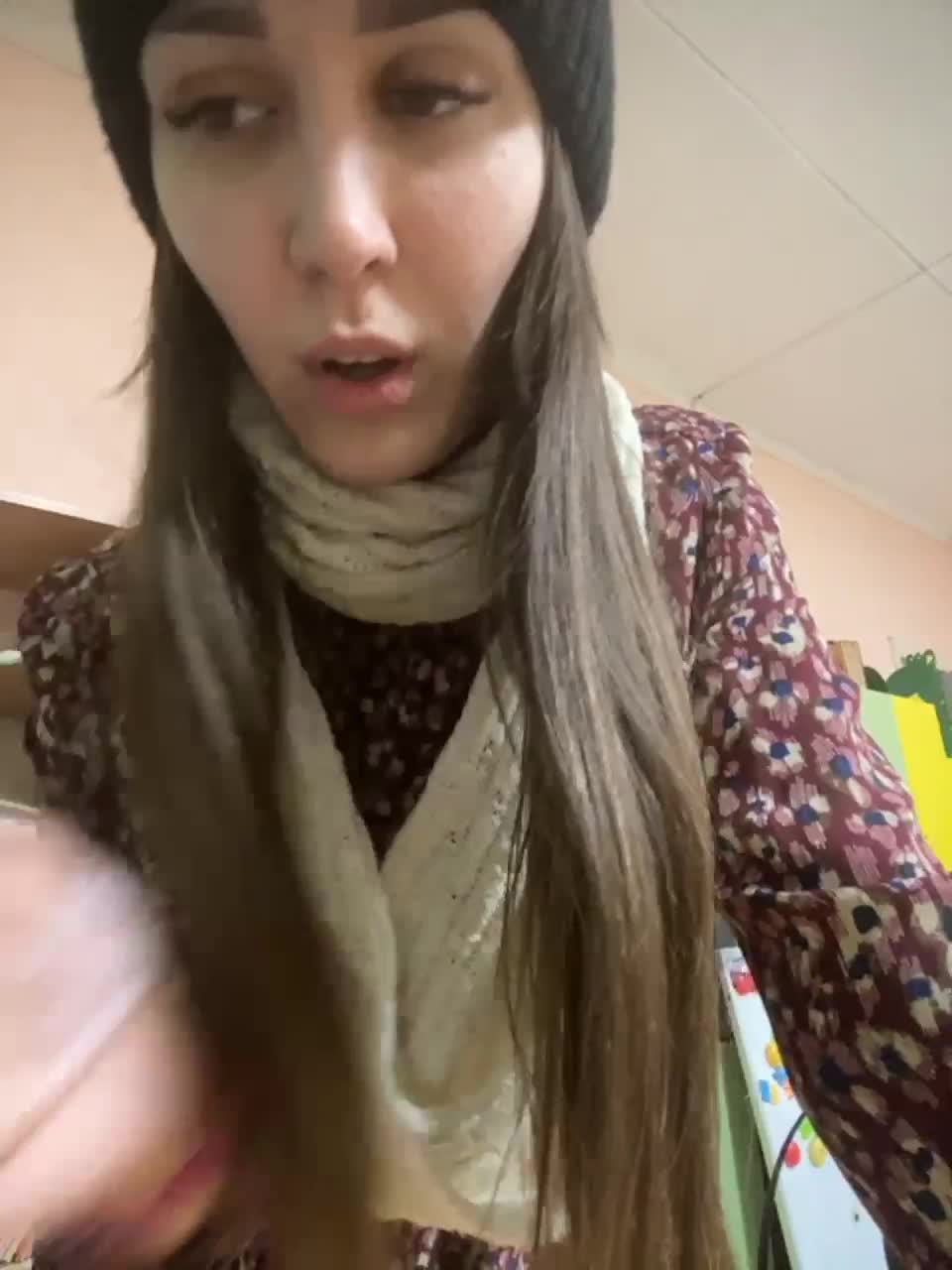 View or download file honeypussixxx on 2023-02-16 from bongacams