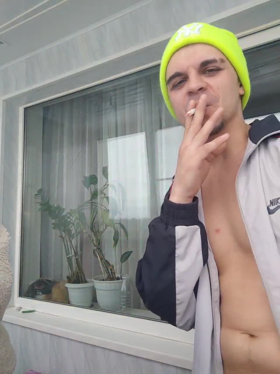 View or download file pabloandnusha on 2023-02-16 from bongacams