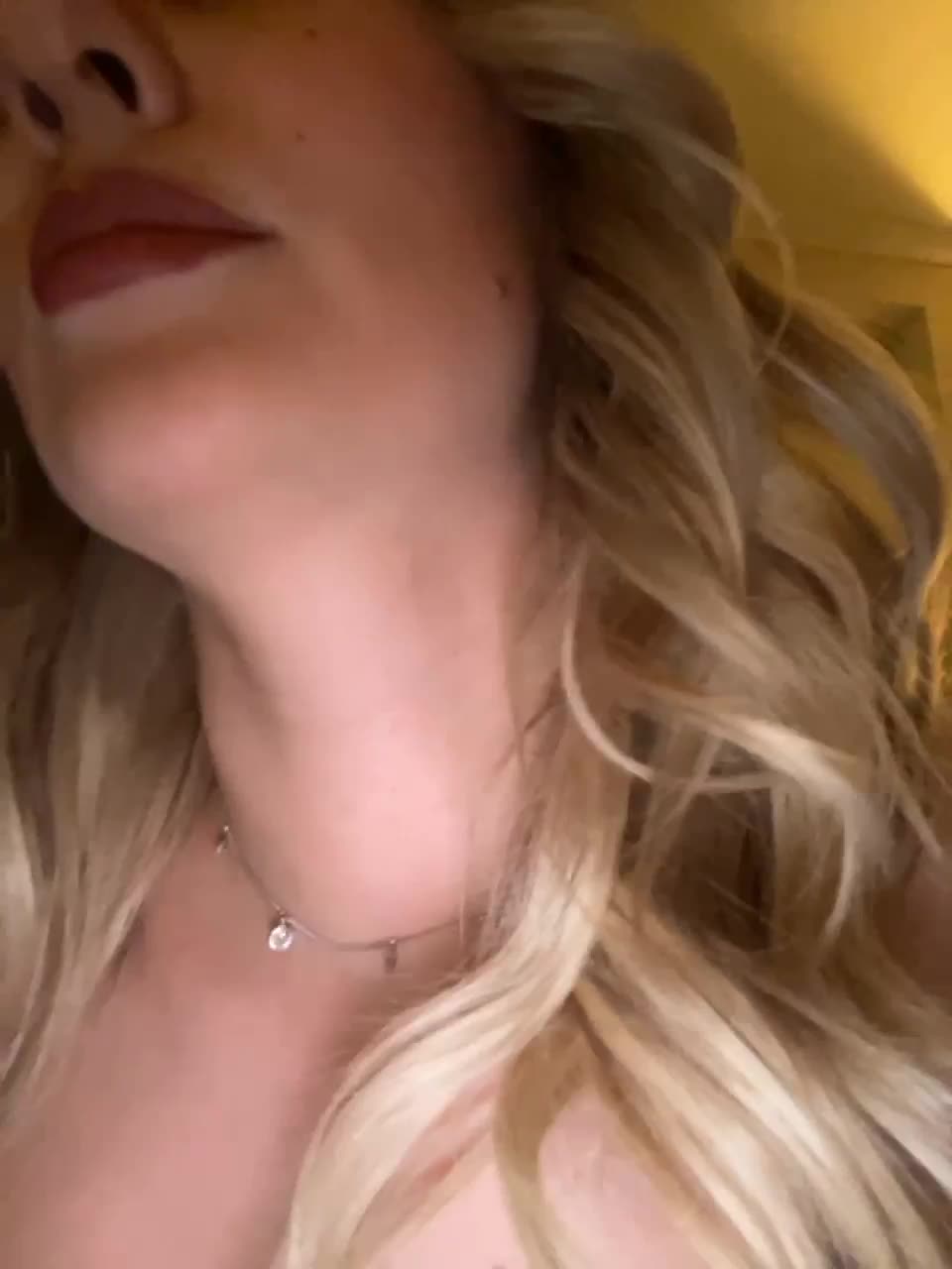 View or download file wowliliwow on 2023-02-16 from bongacams