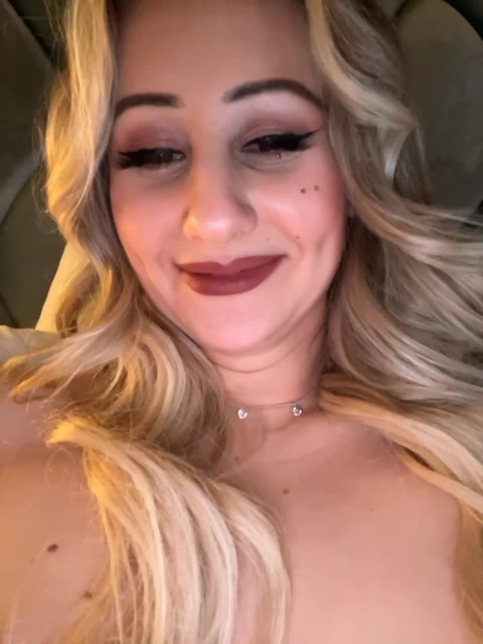 View or download file wowliliwow on 2023-02-16 from bongacams