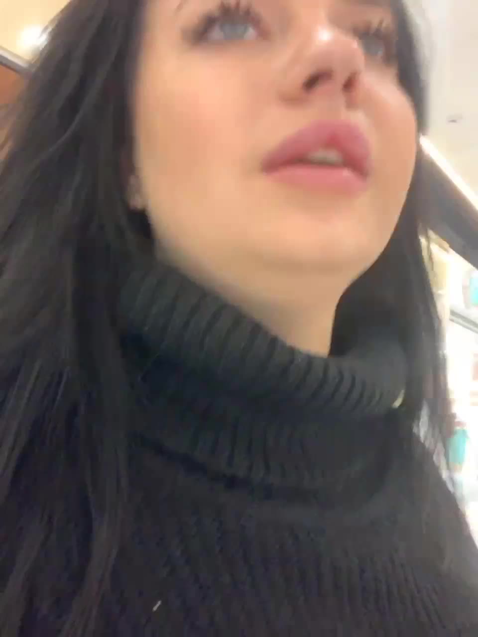 View or download file _louise_ on 2023-02-18 from bongacams