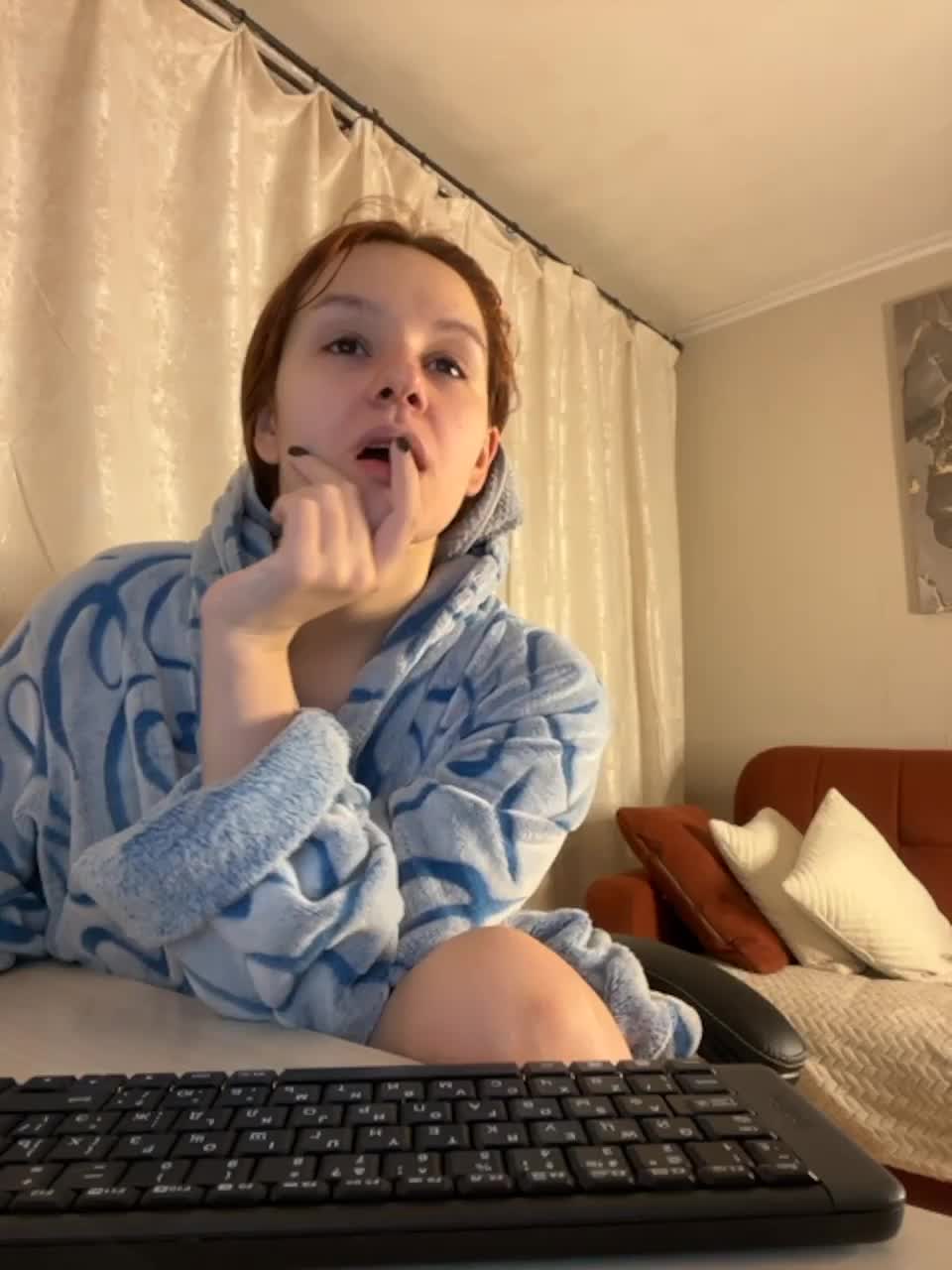 View or download file aariella on 2023-02-18 from bongacams