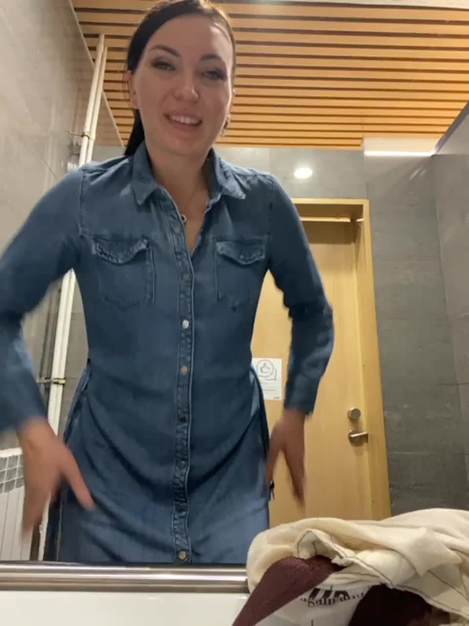 View or download file divora on 2023-02-19 from bongacams