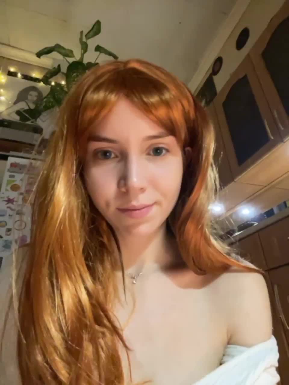 View or download file kika_co on 2023-02-19 from bongacams