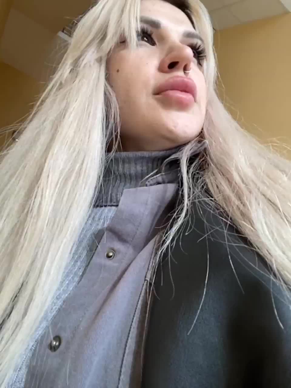 View or download file succubz on 2023-02-19 from bongacams