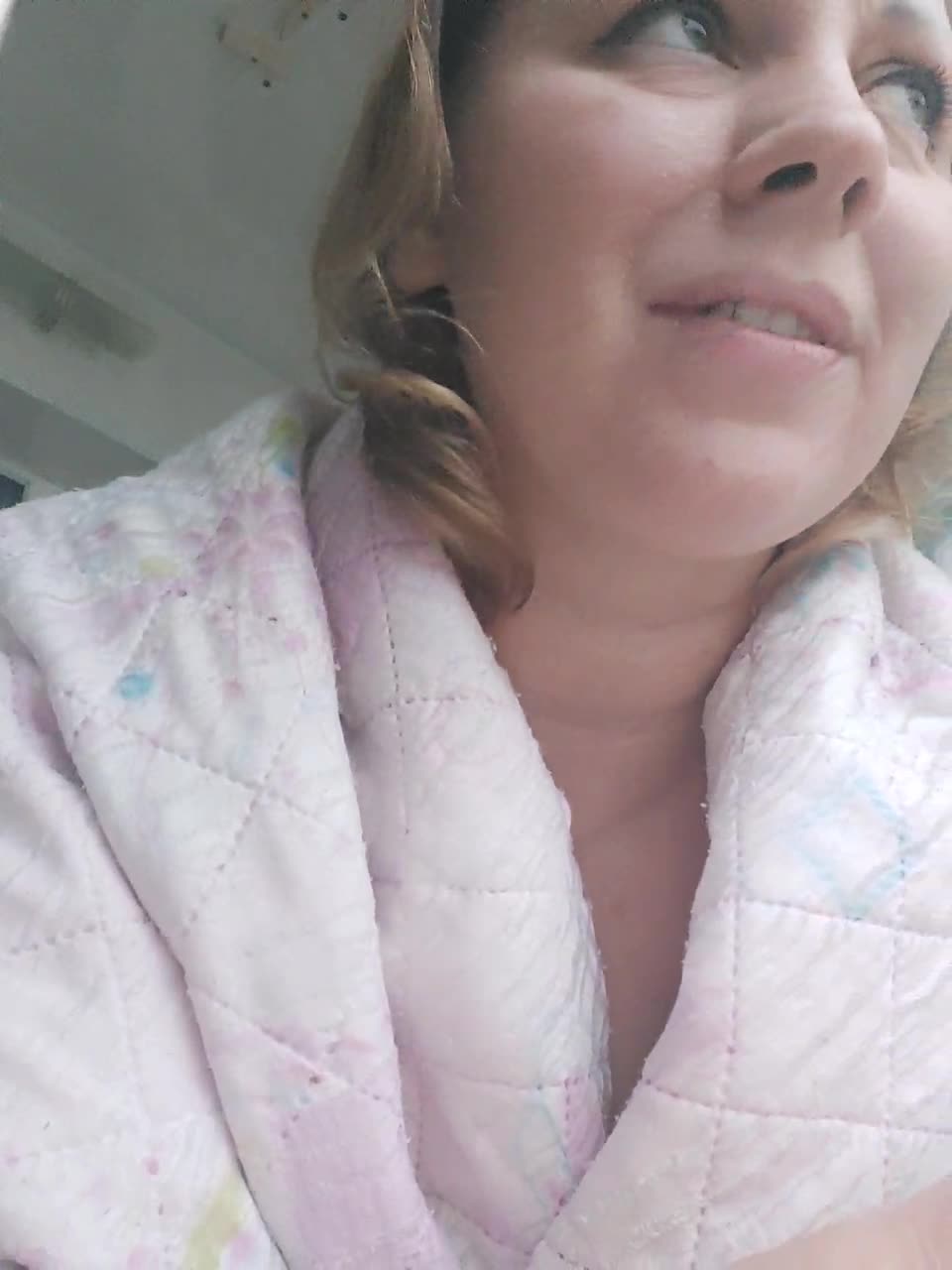 View or download file yourwitcher on 2023-02-22 from bongacams