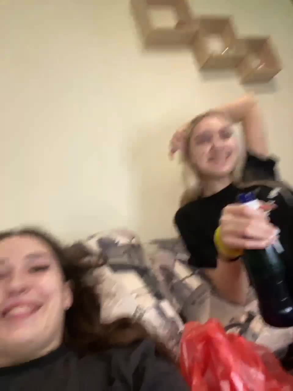 View or download file fuckkrisanna on 2023-02-23 from bongacams