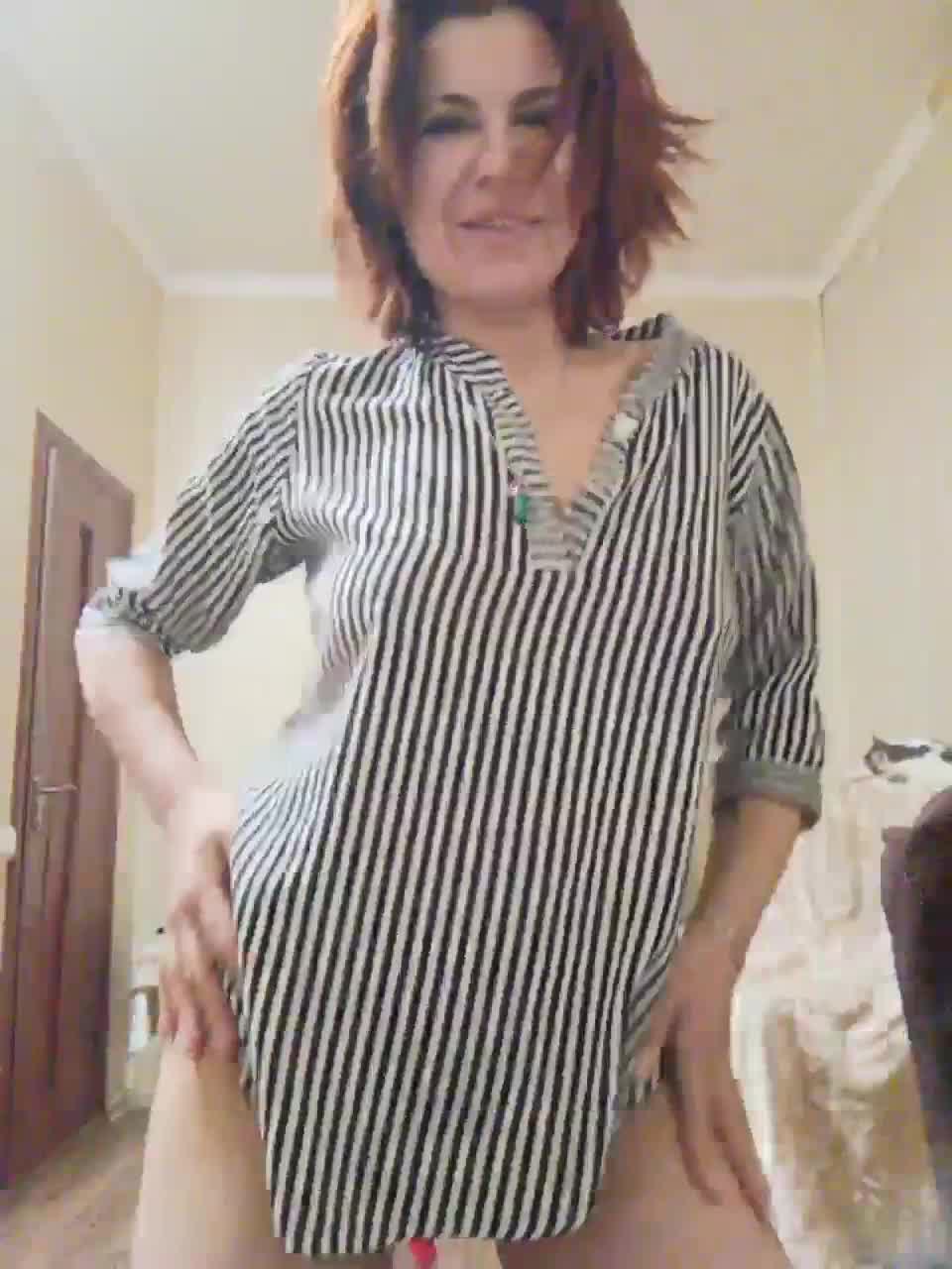 View or download file gold_model on 2023-02-23 from bongacams