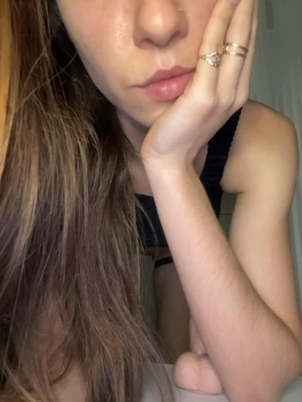 View or download file monikayyy on 2023-02-24 from bongacams