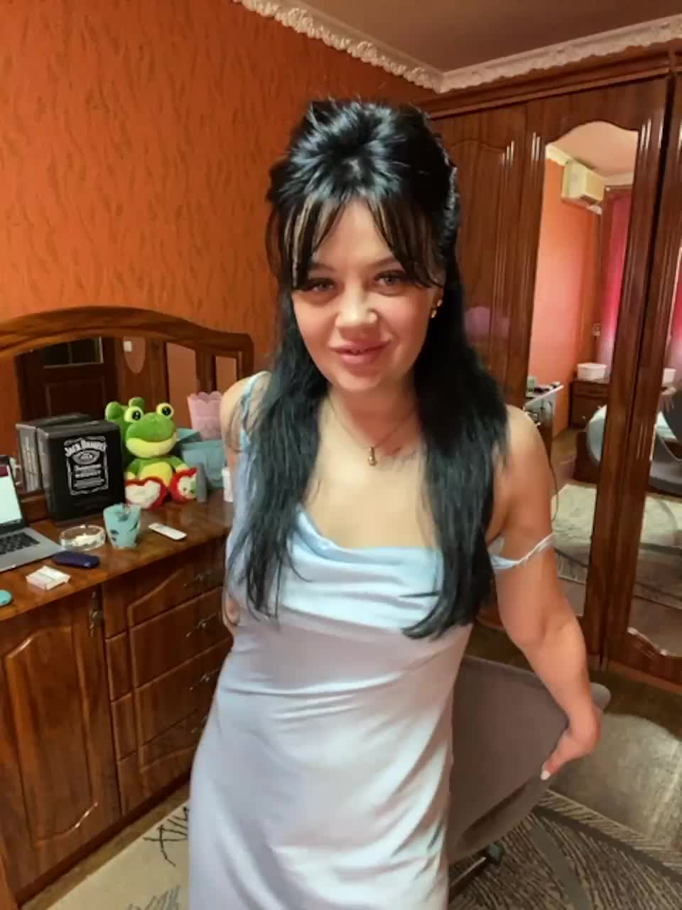 View or download file palmira on 2023-02-24 from bongacams