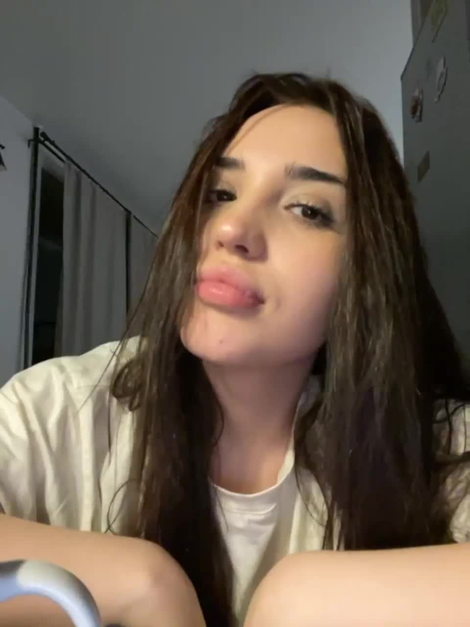 View or download file sexy_assian on 2023-02-24 from bongacams