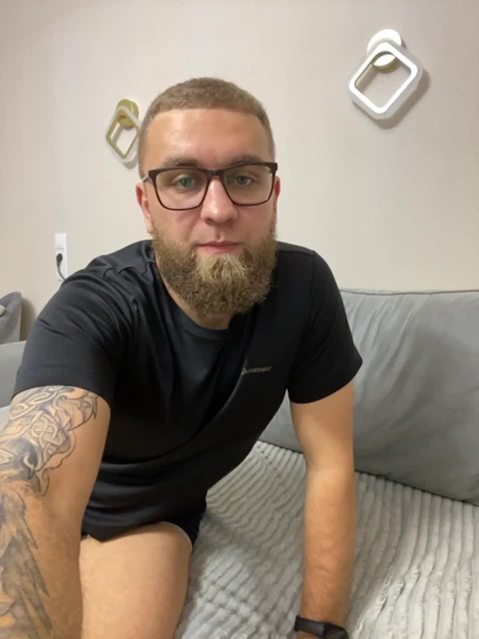 View or download file stellau on 2023-02-24 from bongacams