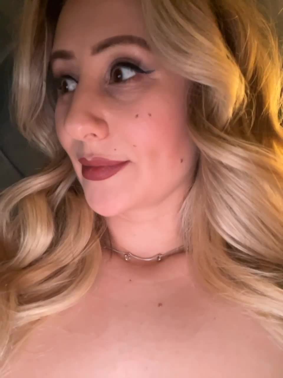 View or download file wowliliwow on 2023-02-24 from bongacams