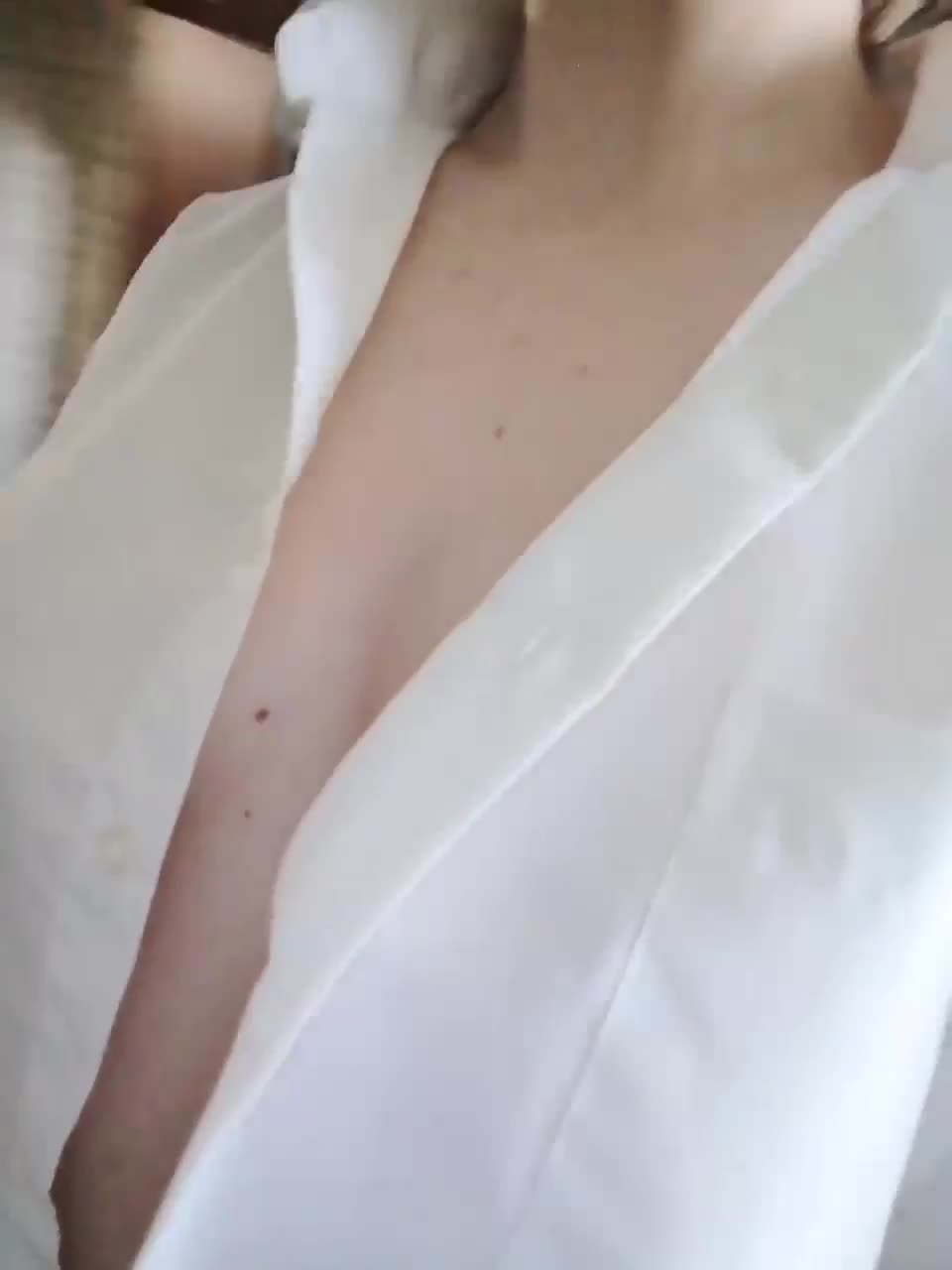 View or download file lena6975 on 2023-02-25 from Bongacams