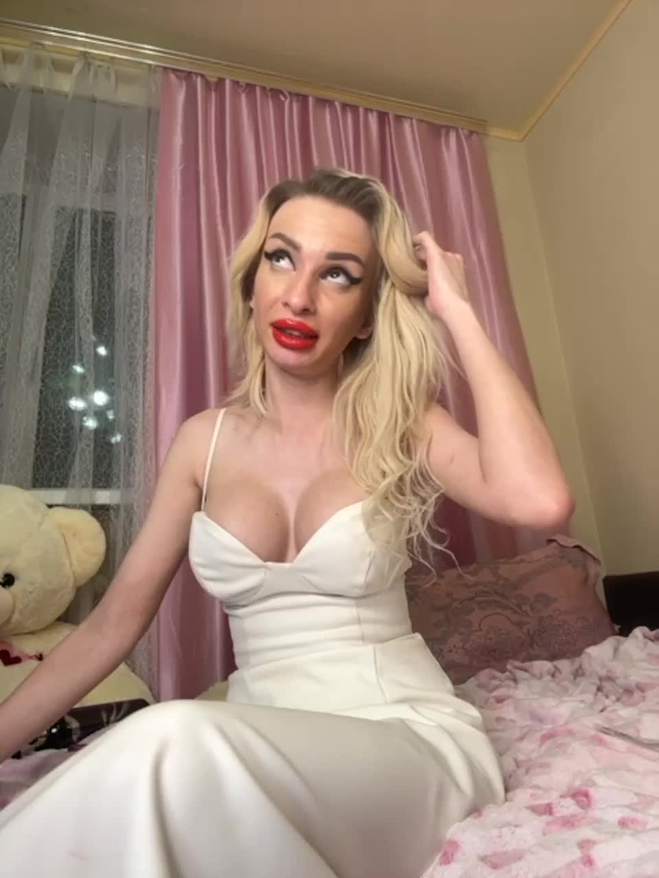 View or download file goldpussy69 on 2023-02-26 from bongacams