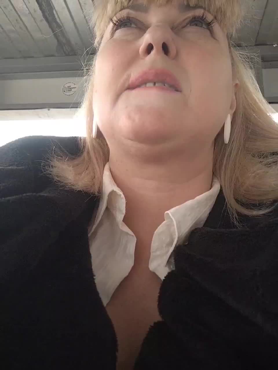 View or download file janna37 on 2023-02-26 from bongacams