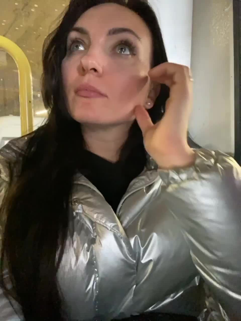 View or download file divora on 2023-02-27 from bongacams