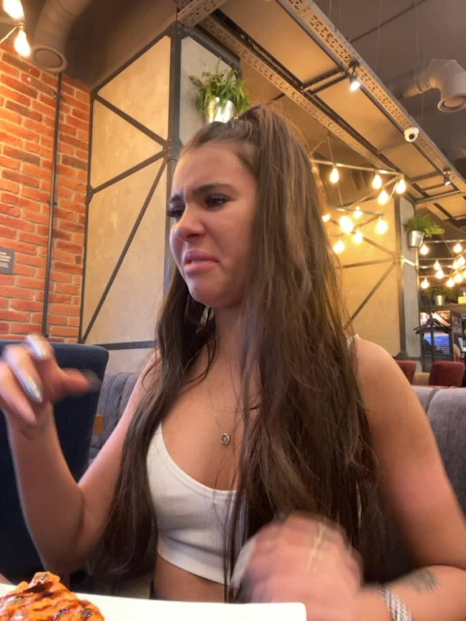 View or download file likavika on 2023-02-27 from bongacams