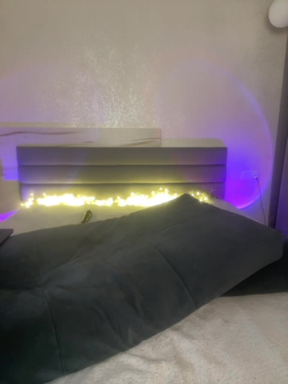 View or download file whoremira on 2023-02-28 from bongacams