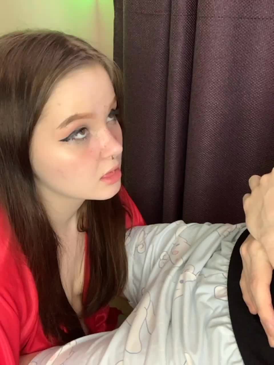 View or download file cute_popkins on 2023-03-01 from bongacams