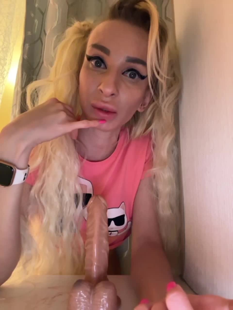 View or download file goldpussy69 on 2023-03-01 from bongacams