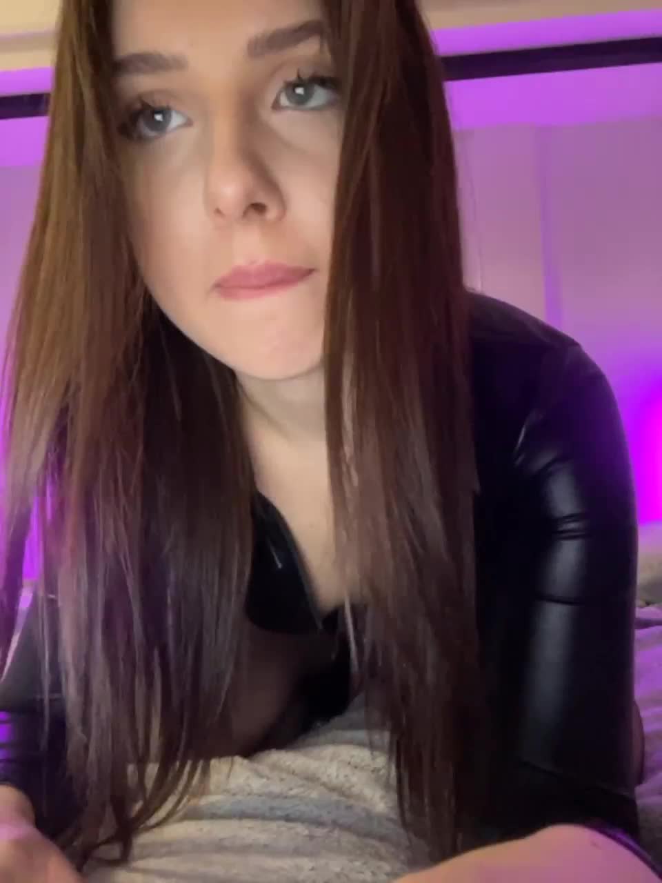 View or download file mendi_ on 2023-03-01 from bongacams