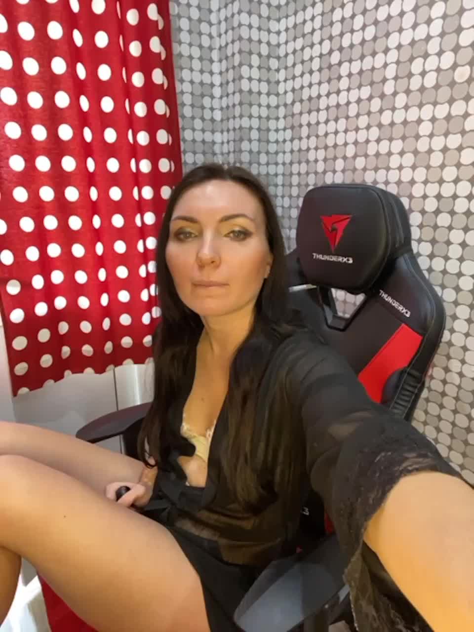 View or download file divora on 2023-03-02 from bongacams