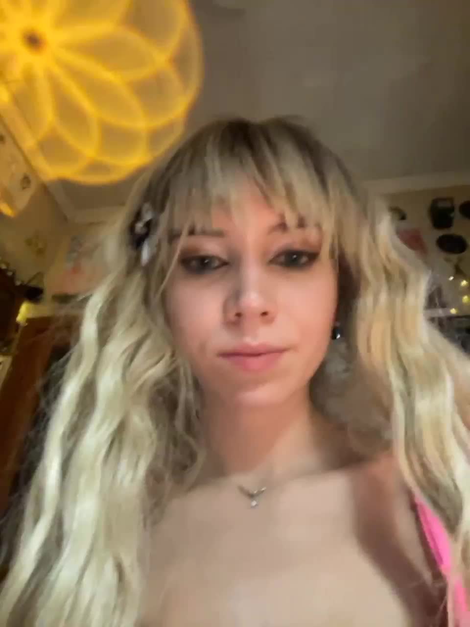 View or download file kika_co on 2023-03-02 from bongacams