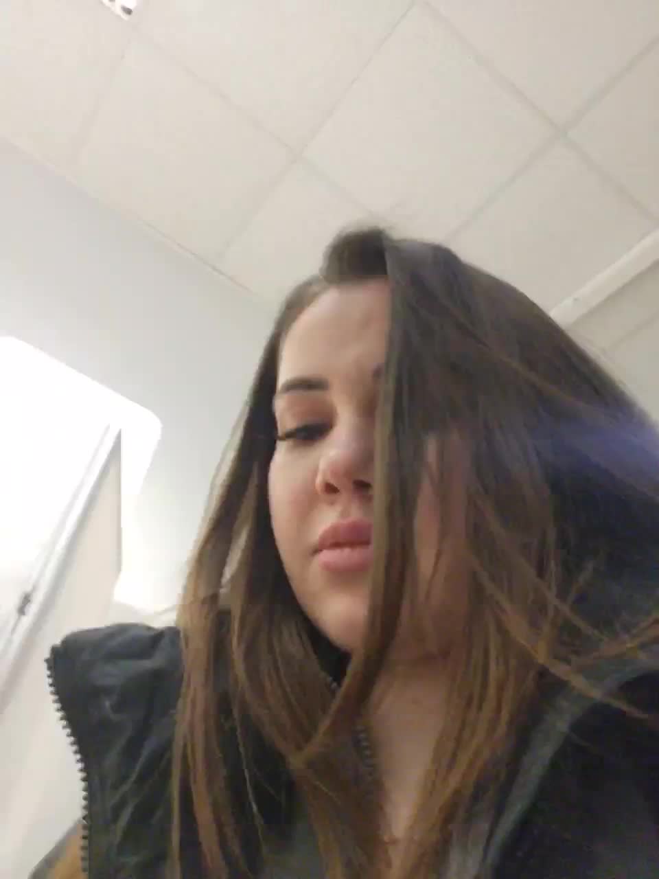 View or download file moinik on 2023-03-02 from bongacams