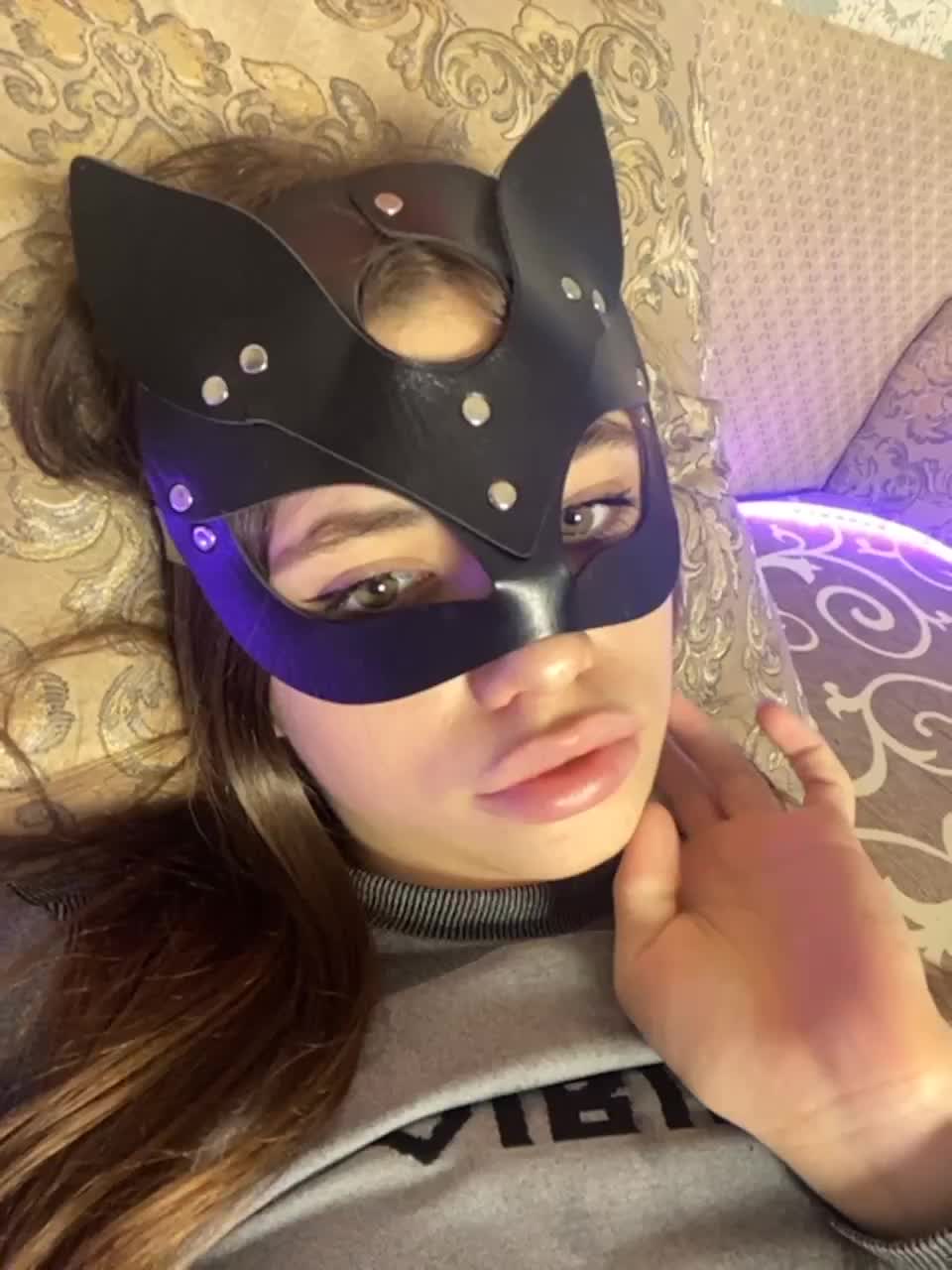 View or download file skromnayaa on 2023-03-02 from bongacams