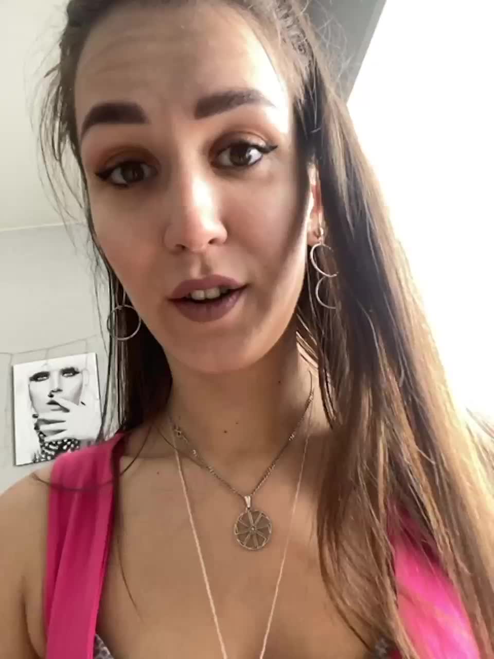 View or download file honeypussixxx on 2023-03-04 from bongacams