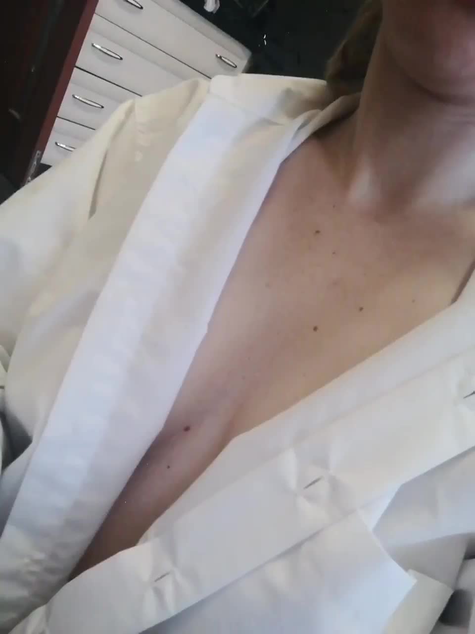 View or download file lena6975 on 2023-03-04 from bongacams