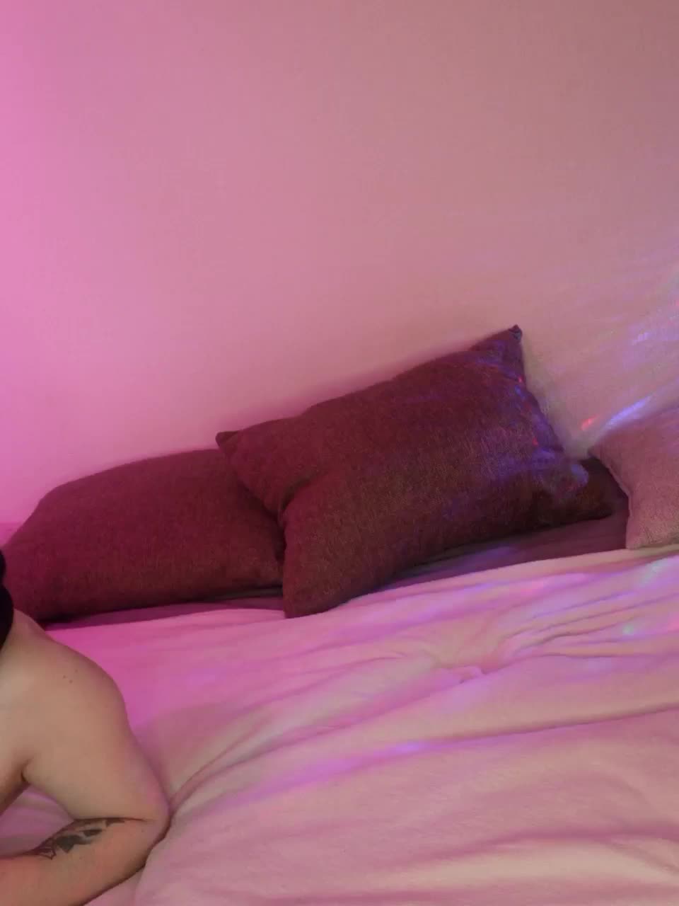 View or download file plohishi2 on 2023-03-04 from bongacams