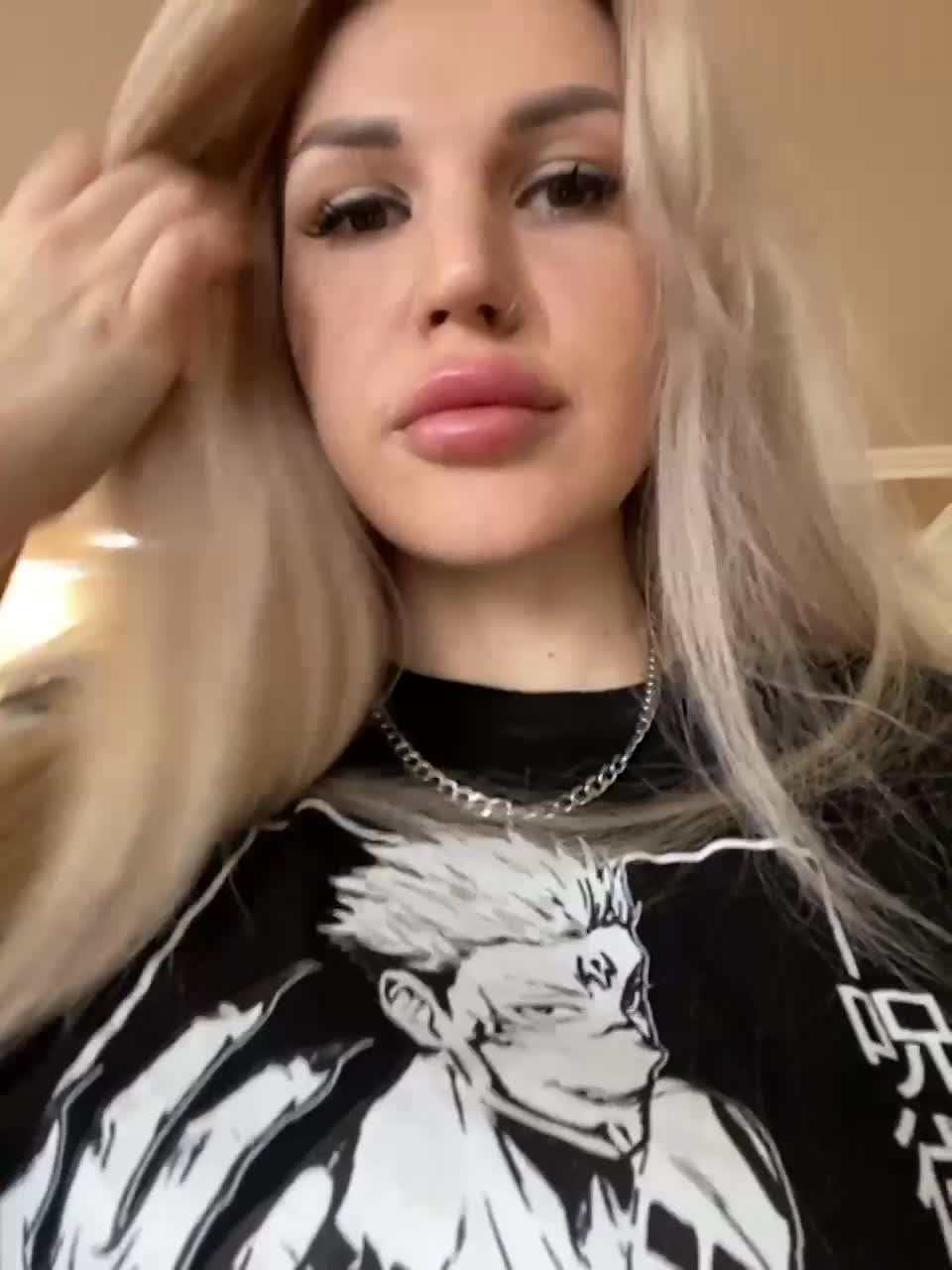 View or download file succubz on 2023-03-04 from bongacams