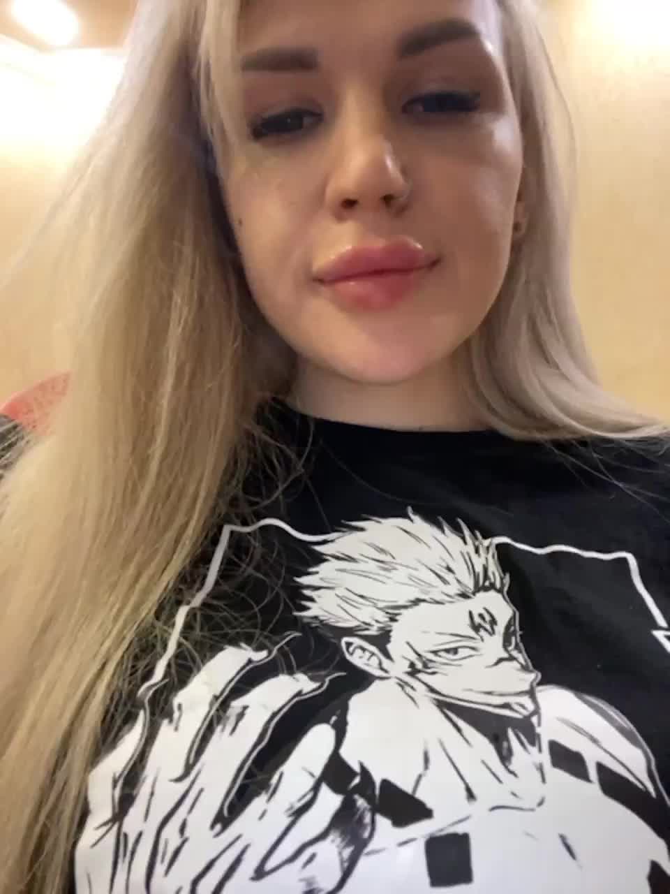 View or download file succubz on 2023-03-04 from bongacams