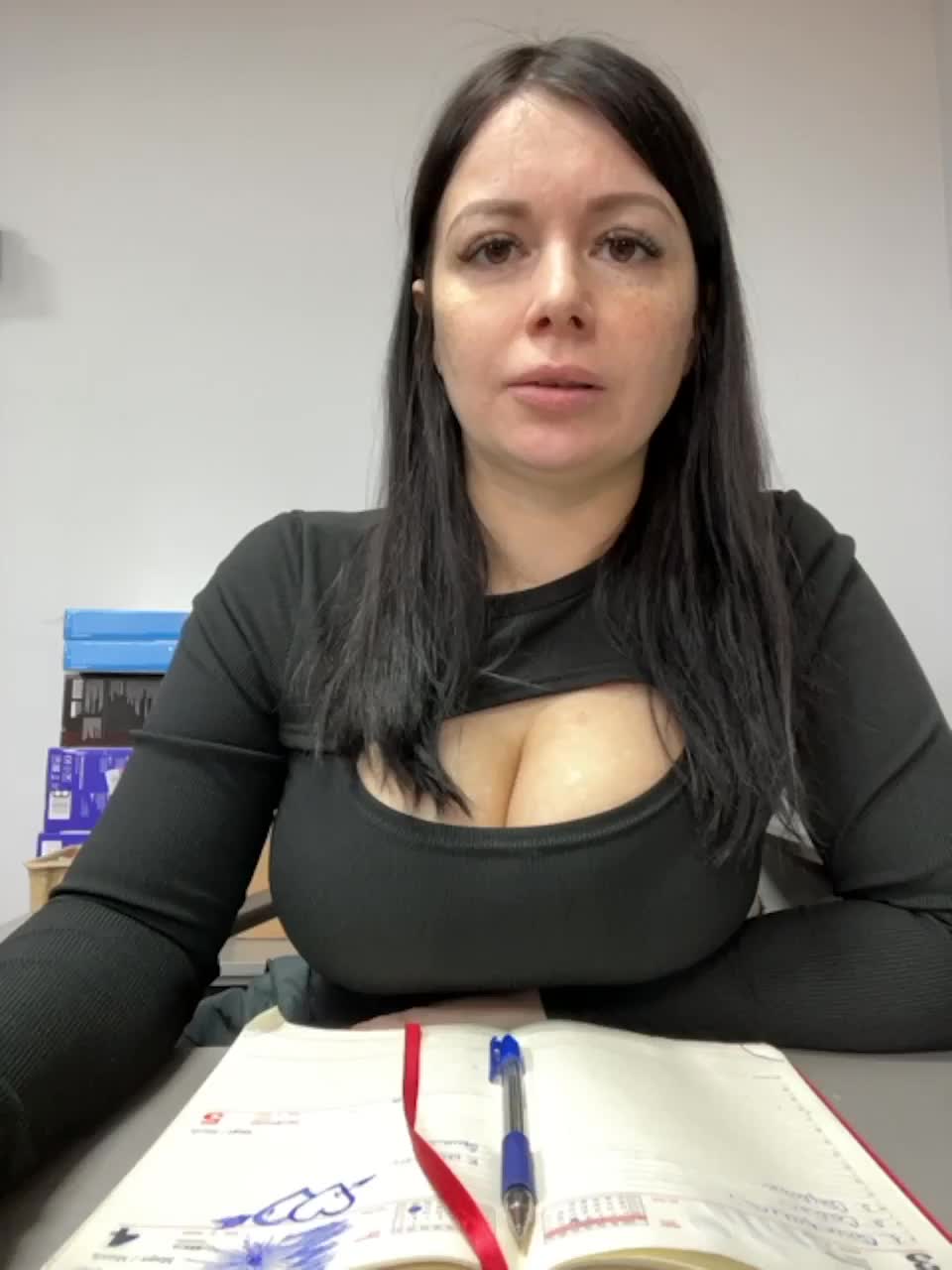 View or download file 17alisa1717 on 2023-03-05 from bongacams