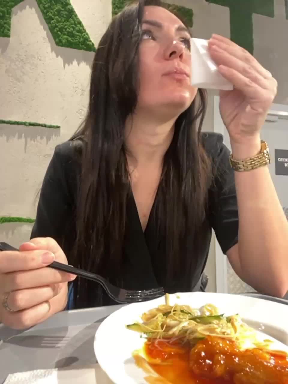 View or download file divora on 2023-03-05 from bongacams