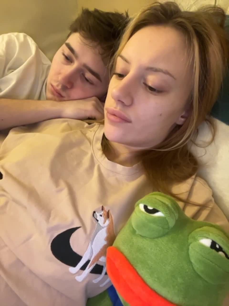 View or download file yngluv on 2023-03-05 from bongacams