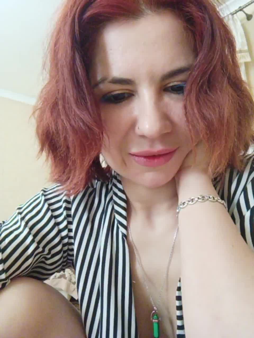 View or download file gold_model on 2023-03-07 from bongacams