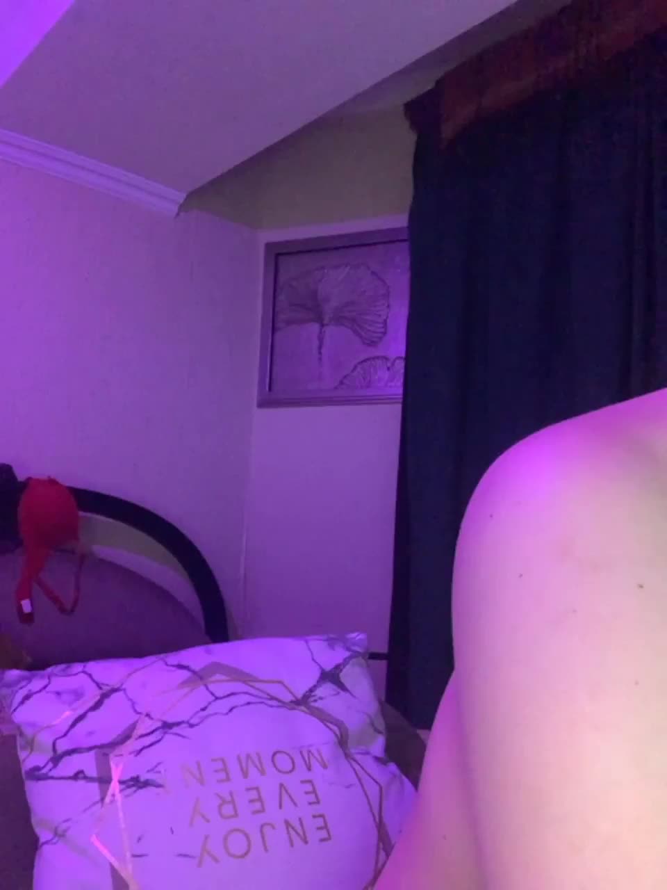 View or download file milanateaser on 2023-03-07 from bongacams