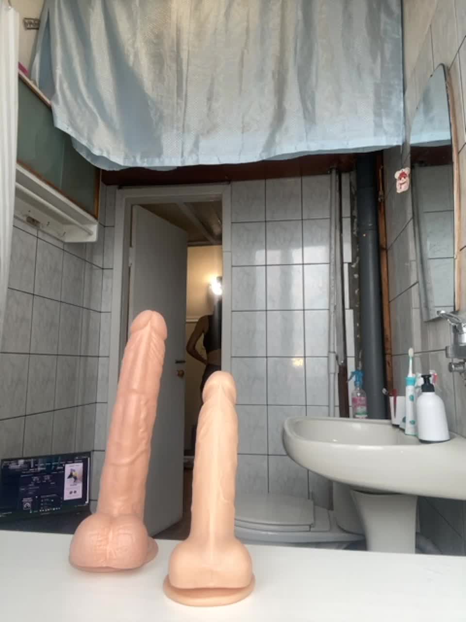 View or download file monikayyy on 2023-03-07 from bongacams