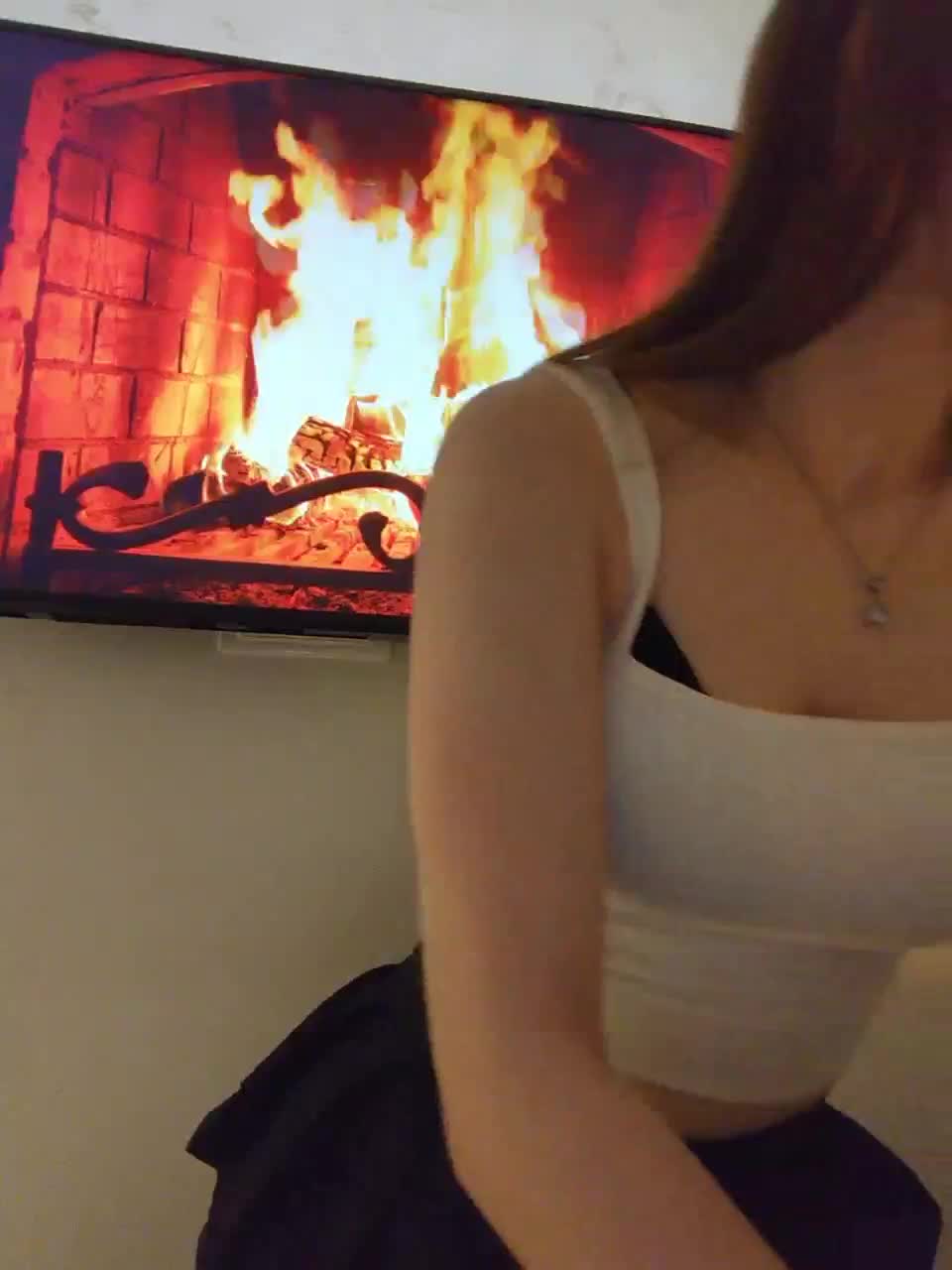 View or download file emilyev4ns on 2023-03-08 from bongacams