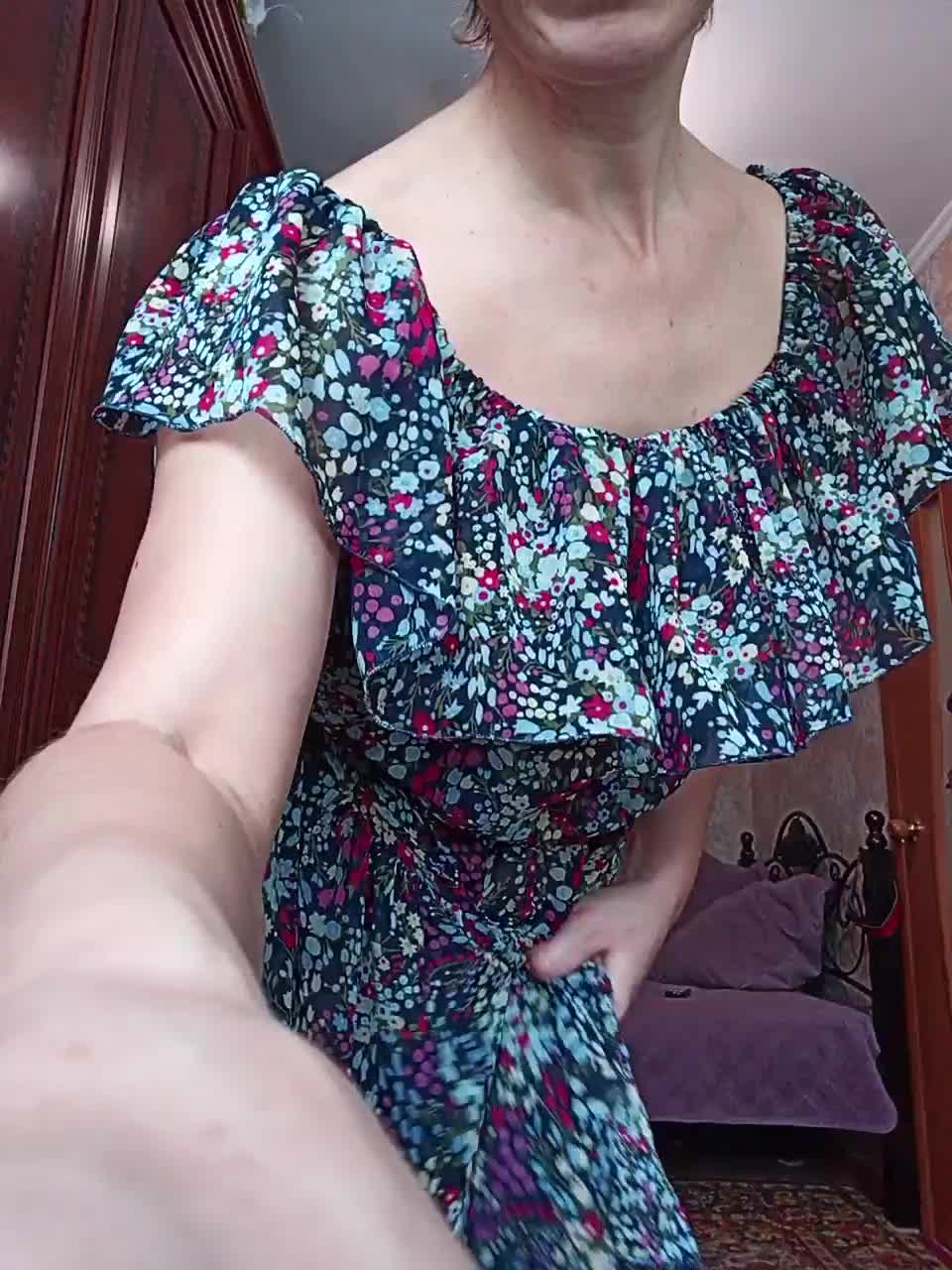 View or download file oksl1978 on 2023-03-08 from bongacams