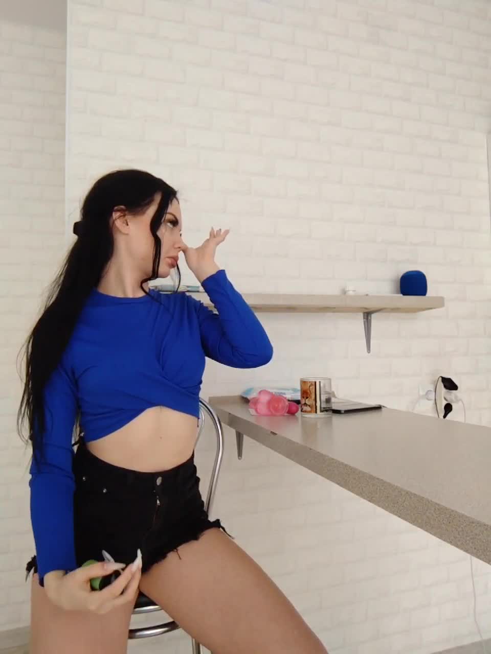 View or download file sex_mashine69 on 2023-03-08 from bongacams