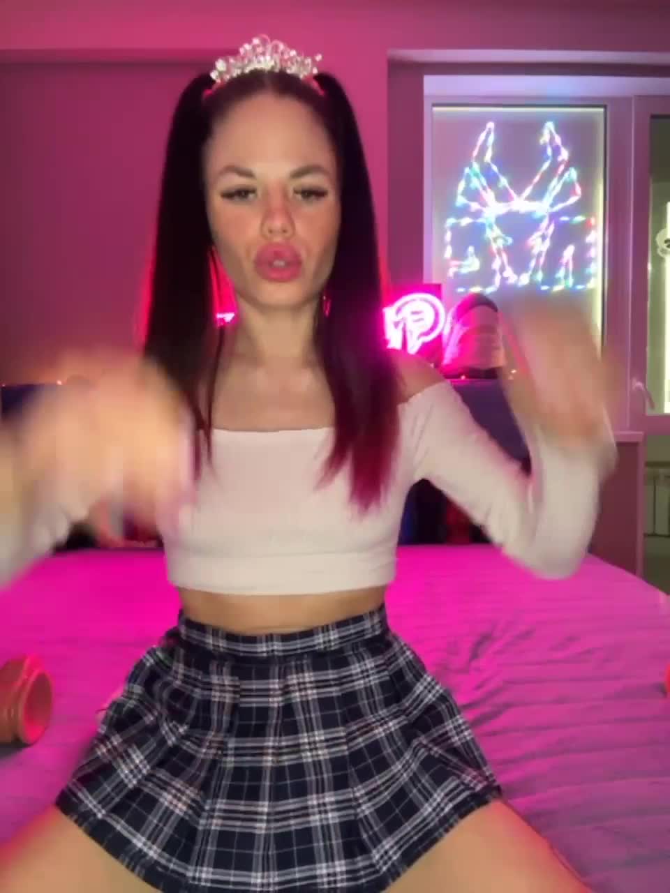 View or download file youlalia on 2023-03-08 from bongacams