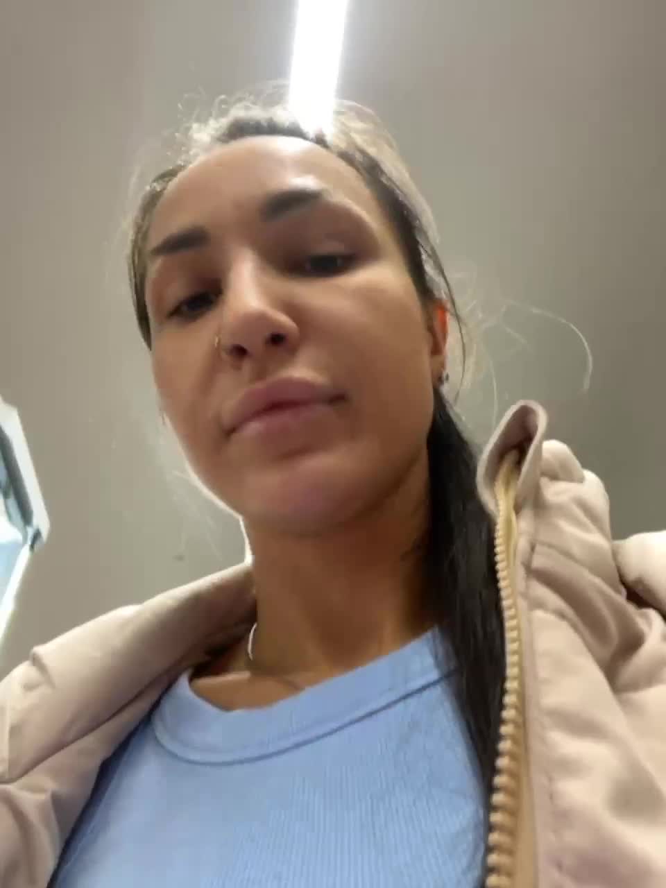 View or download file _ann_ on 2023-03-09 from bongacams