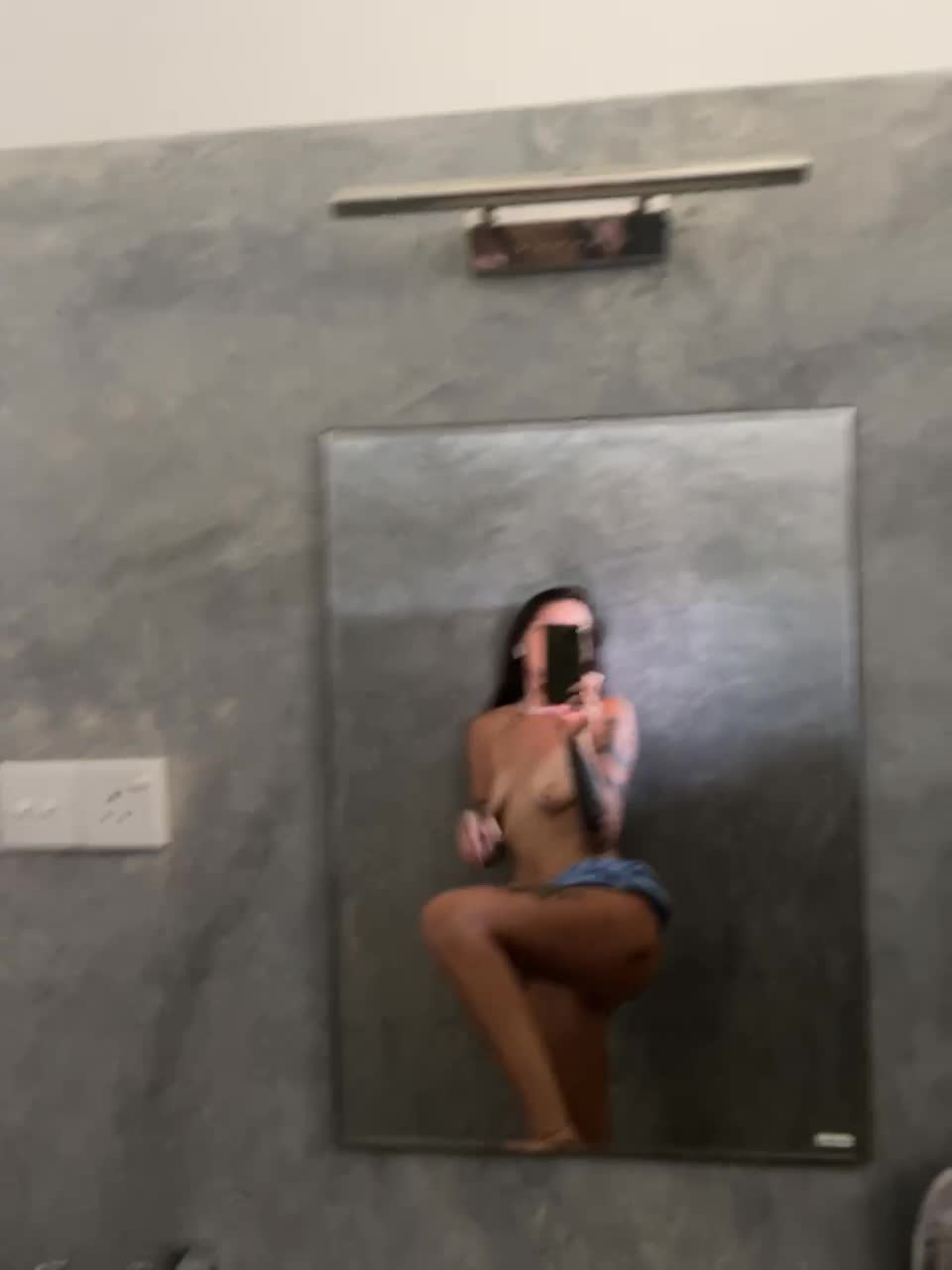 View or download file girlschatt on 2023-03-09 from bongacams